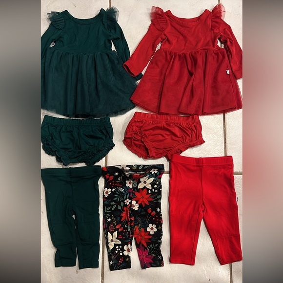 Little sleepies Full-Length Red and Green outfits 0-3 months